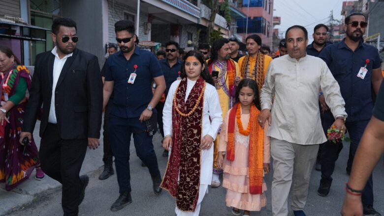 पोखरामा श्रीगण्डकी शत कुण्डीय गायत्री कोटिहोम विराट् ज्ञान महायज्ञ–२०८२ भव्य रूपमा जारी : चर्चित कथा बाचिका देवी प्रतिभाजीको बिरौटा परिक्रमा, धार्मिक जागरणको सन्देश प्रवाह