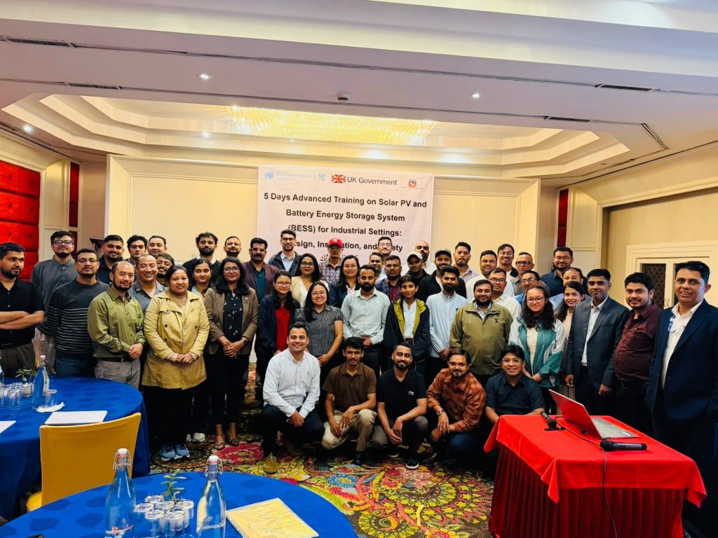 औद्योगिक क्षेत्रमा सौर्य तथा ब्याट्री ऊर्जा प्रविधि प्रवर्द्धन गर्न एईपिसीद्वारा ४५ इन्जिनियरलाई उच्चस्तरीय तालिम